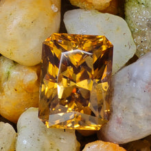 Load image into Gallery viewer, 9.45 Carat Natural Untreated Honey Zircon From Tanzania
