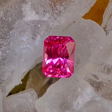 Load image into Gallery viewer, 0.28 Carat Radiant Cut Pink Spinel from Mahenge Tanzania
