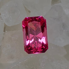 Load image into Gallery viewer, 0.95 Carat Radiant Cut Pink Spinel from Mahenge Tanzania
