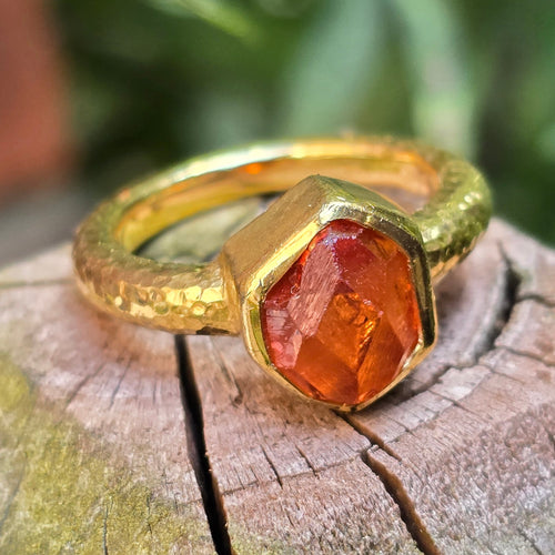 22k hammered gold orange garnet ring