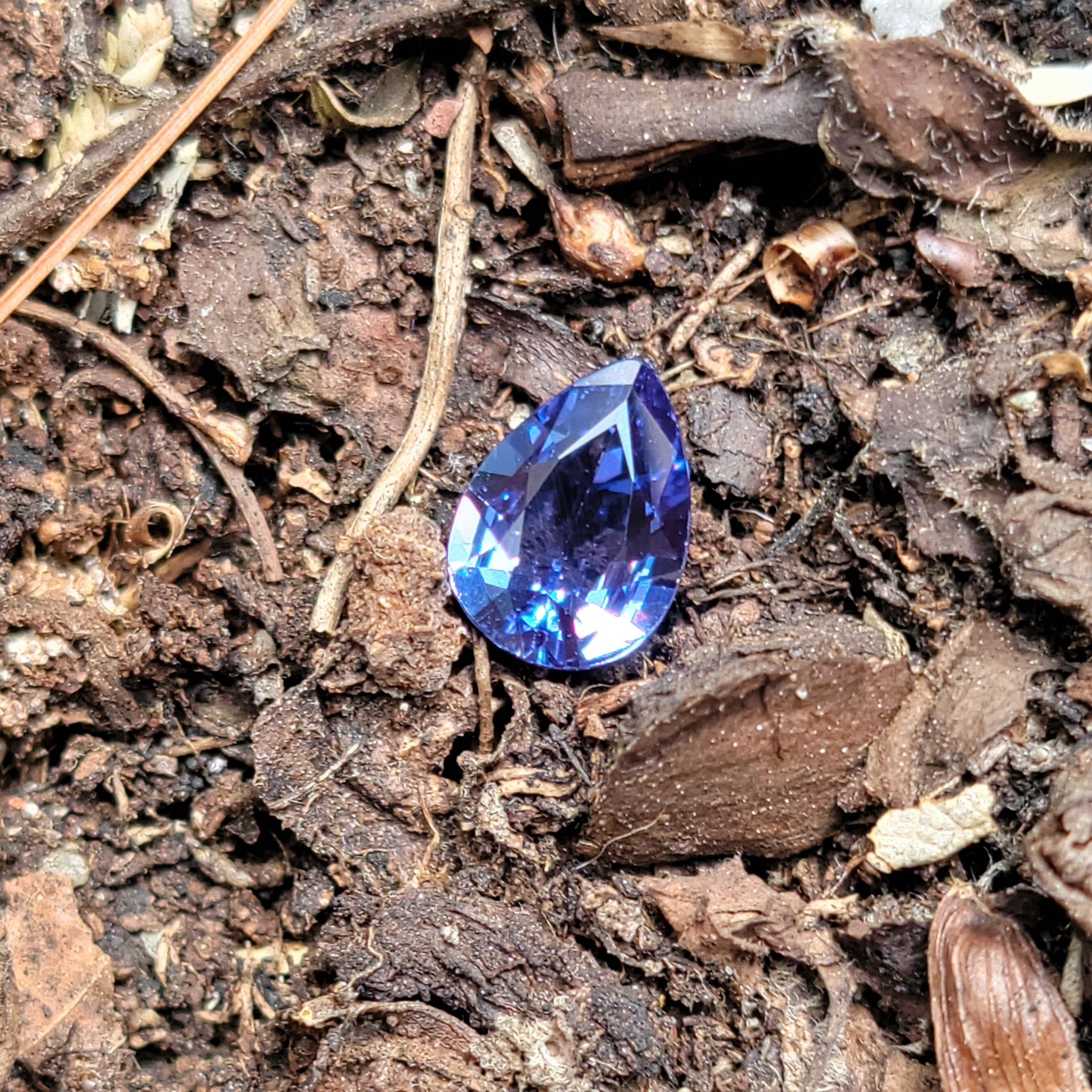 .85 Lustrous Cobalt-Blue Spinel (Cobaltoan) Crystal Cluster - Vietnam