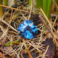 Load image into Gallery viewer, 1.16 Carat Pear Shape Cobalt Blue Spinel from Mahenge Tanzania, GIA Report
