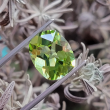 Load image into Gallery viewer, 6.41 Carat Check Top Cushion Mint Peridot from Pakistan
