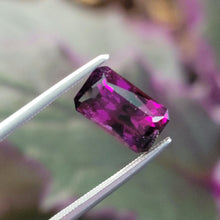 Load image into Gallery viewer, 2.77 Carat Radiant Cut Purple Garnet from Manica Mozambique
